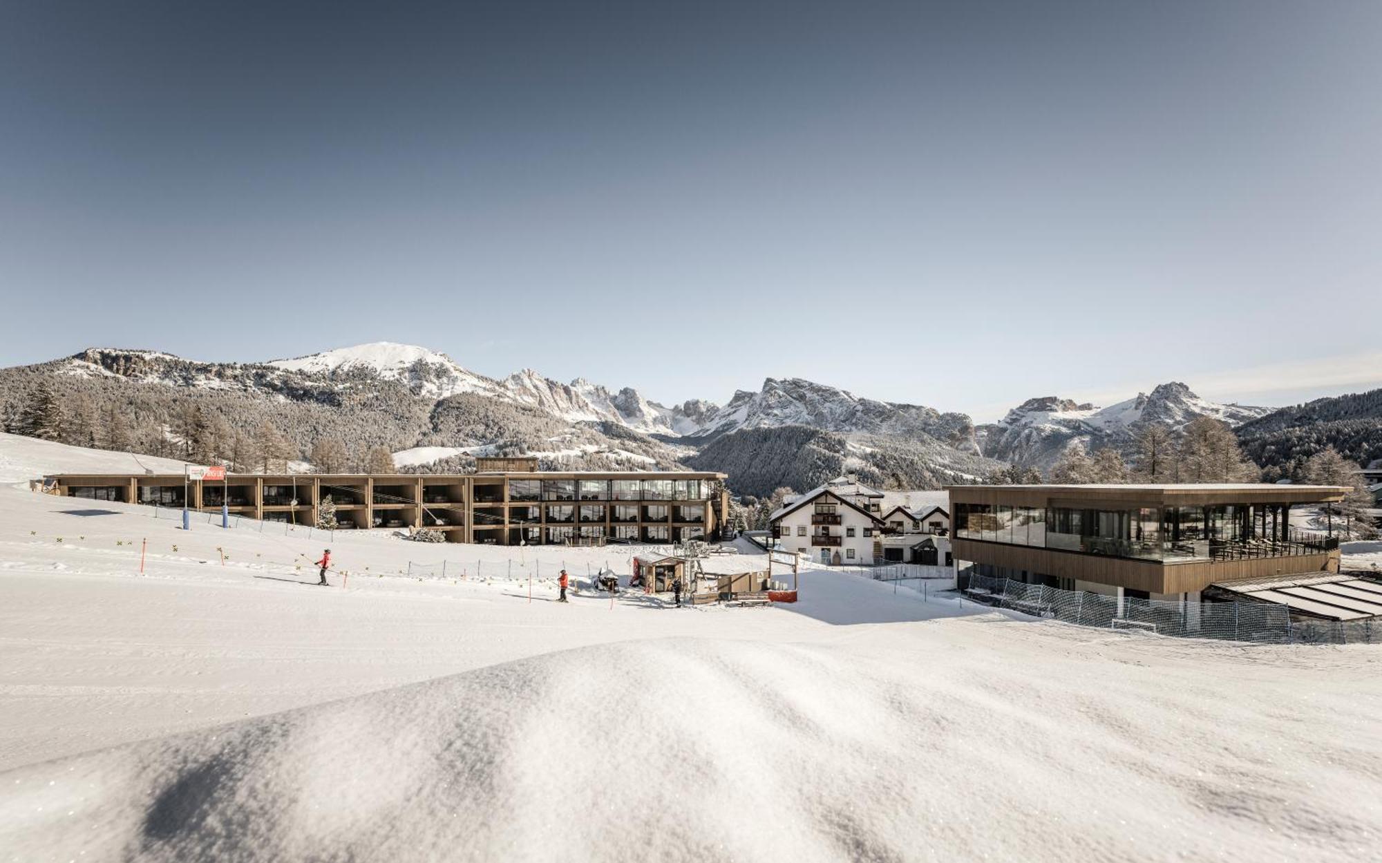 Отель Cendevaves Alpine Silence Santa Cristina Val Gardena Экстерьер фото